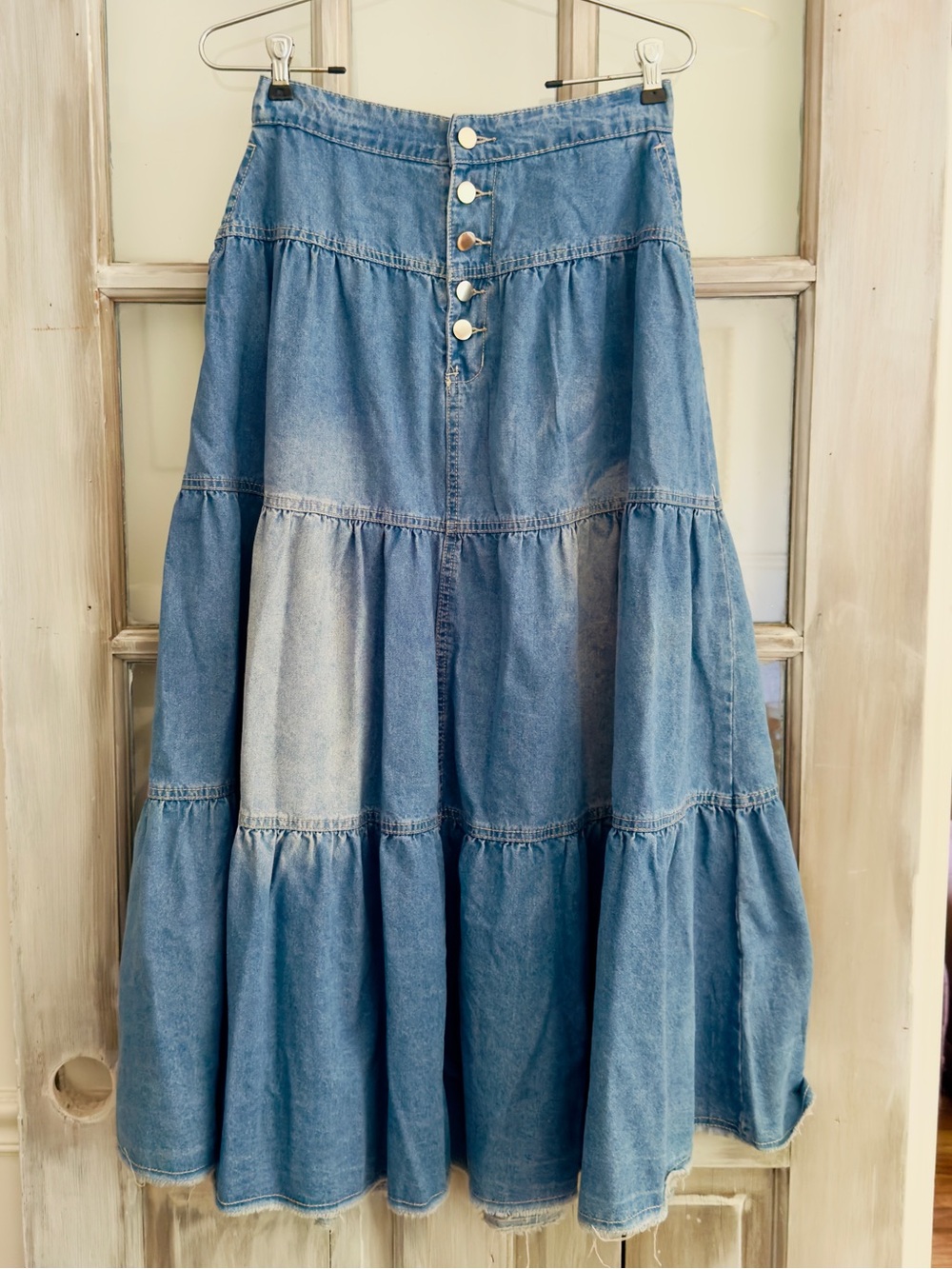 Vintage raw hem Tiered Denim Maxi Skirt Button Front Drop Waist Size S